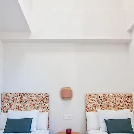 Live Like A Local In Contemporary Duplex