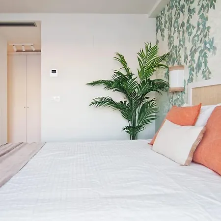 Live Like A Local In Contemporary Duplex Apartament