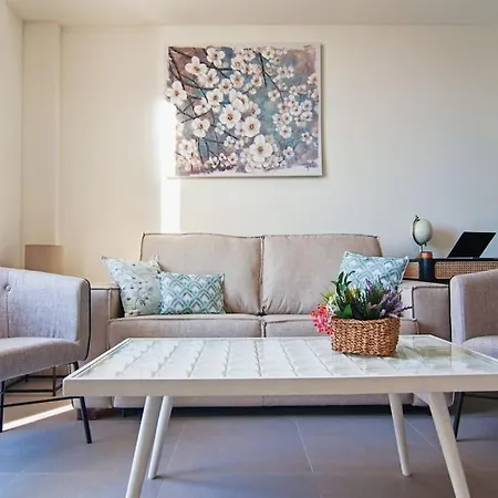Live Like A Local In Contemporary Duplex Apartment