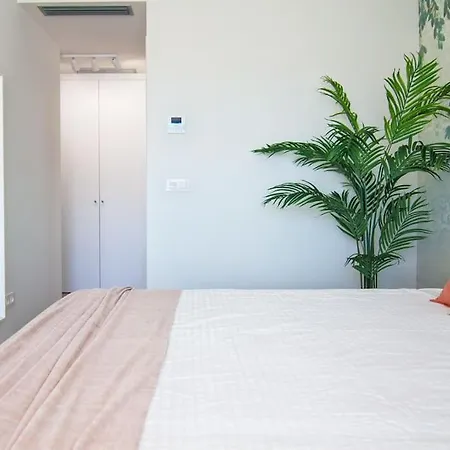 Live Like A Local In Contemporary Duplex Apartment