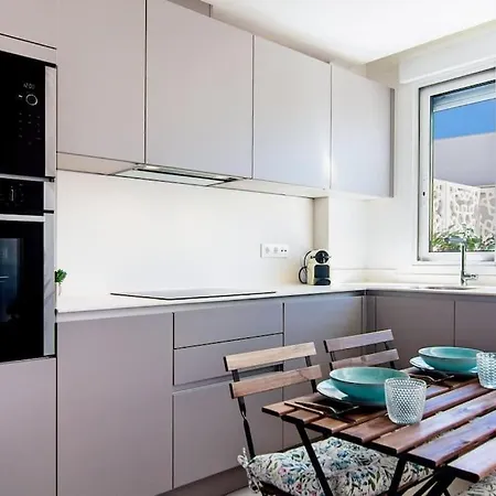 Apartment Live Like A Local In Contemporary Duplex *