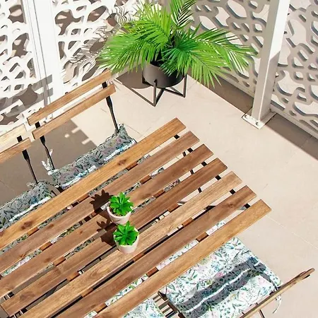 Apartment Live Like A Local In Contemporary Duplex