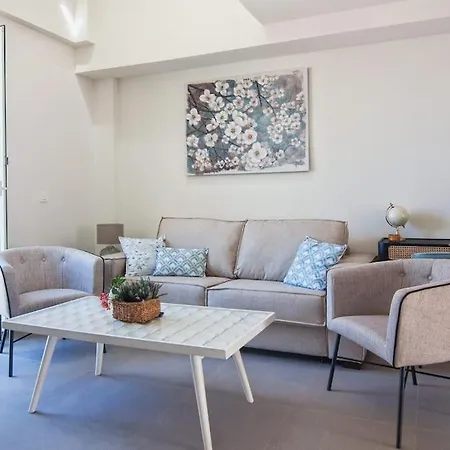 Live Like A Local In Contemporary Duplex