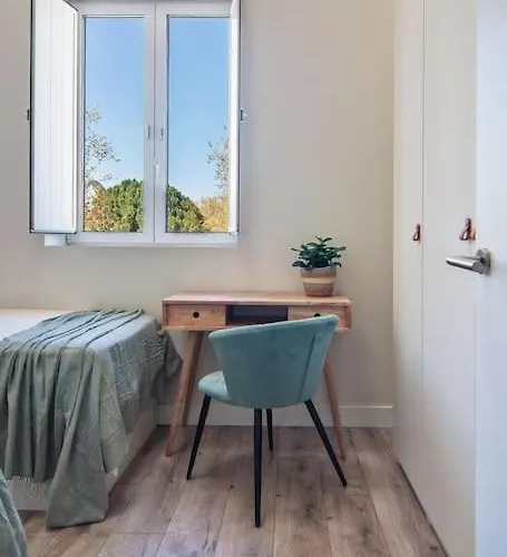 Apartament Live Like A Local In Contemporary Duplex *