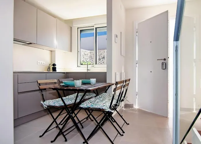 Live Like A Local In Contemporary Duplex