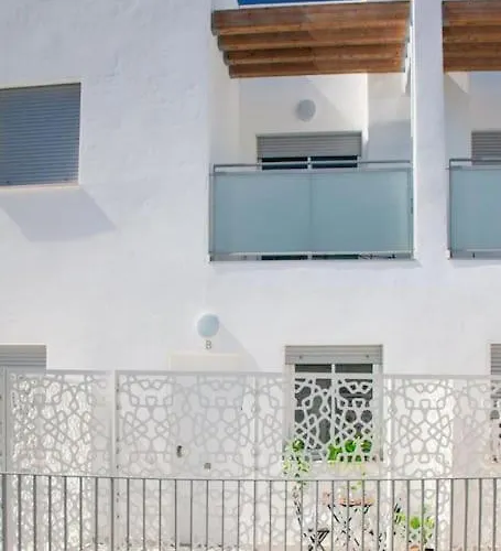 Apartament Live Like A Local In Contemporary Duplex *