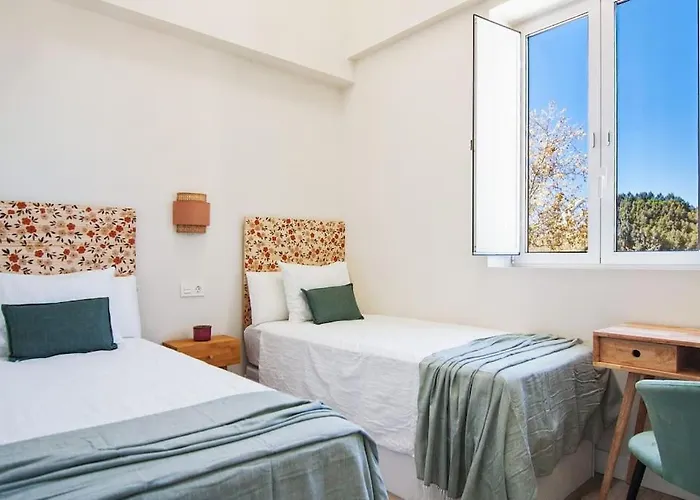 Live Like A Local In Contemporary Duplex Apartament Sewilla